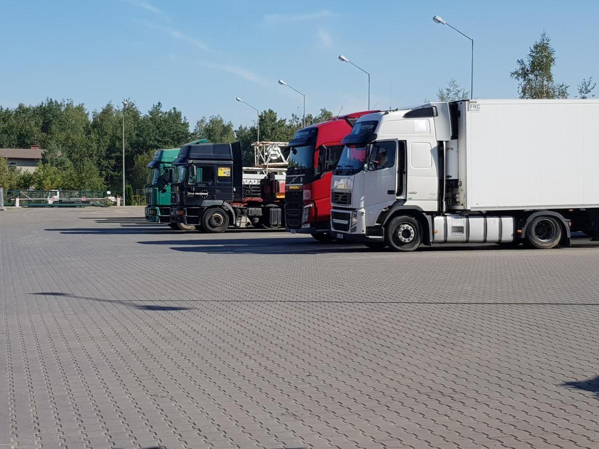 Gosciniec Biznesowy Dabrowa Górnicza Exterior foto